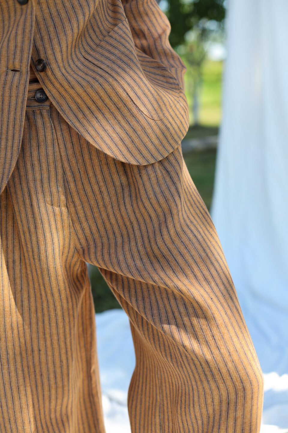 Pleated striped linen palazzo trousers - Image 4