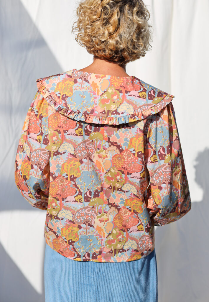 Long sleeve puritan collar blouse LUCIA - Image 6