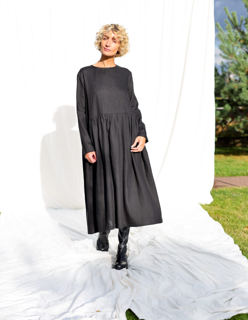 Black linen loose fit smock dress MILANA - Image 7