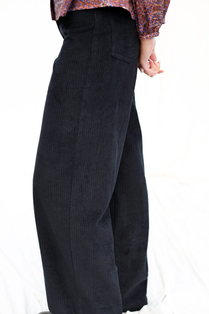 Wide leg black cord pants LUNA - Image 3