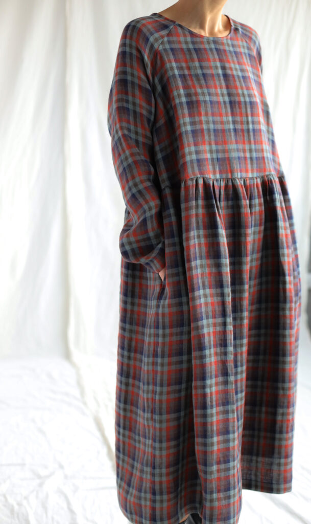 Plaid raglan sleeve linen dress JADE - Image 2
