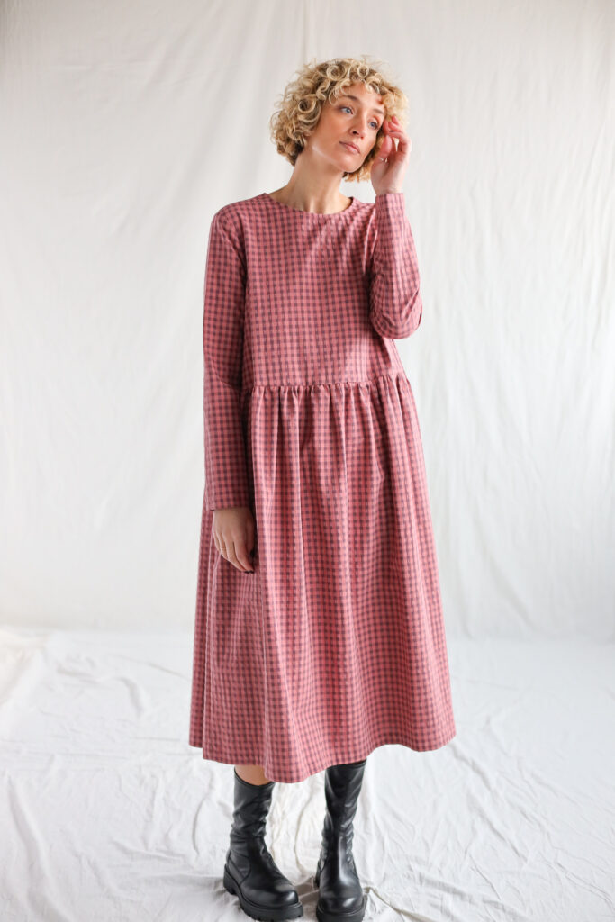 Long sleeve loose fit gingham seersucker dress MILANA - Image 1