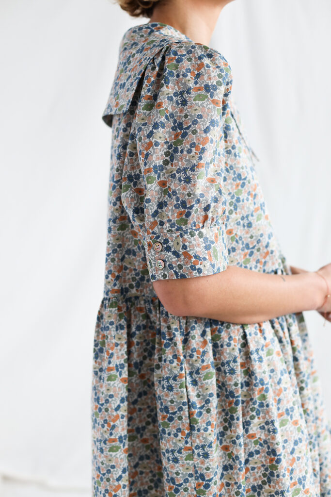 Sailor collar floral print dress AVRIL - Image 4
