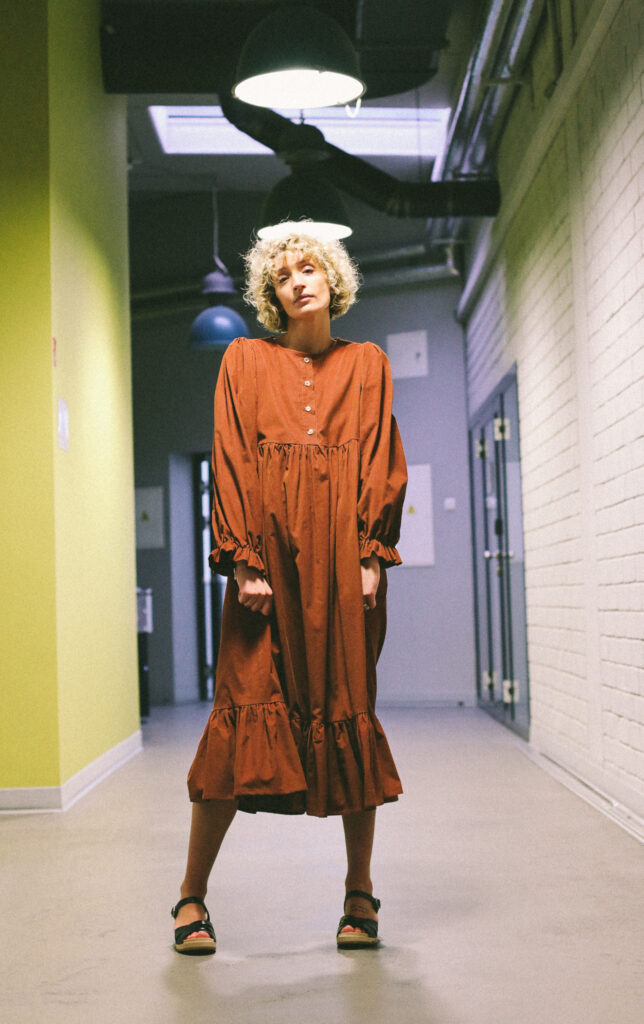 Needlecord long sleeve dress in brick color - Image 5