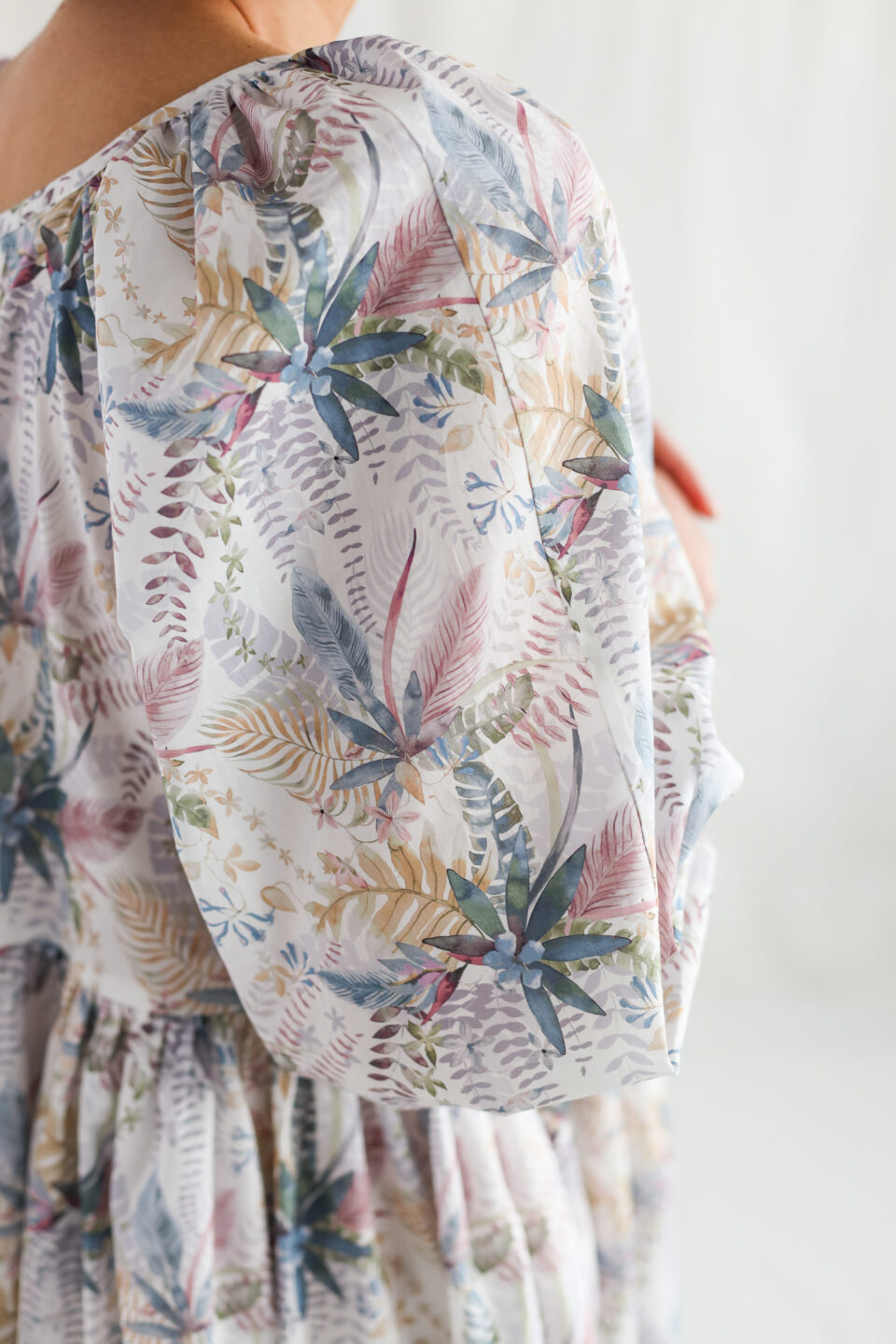 Oversized reversible floral print dress ADEOYE - Image 5